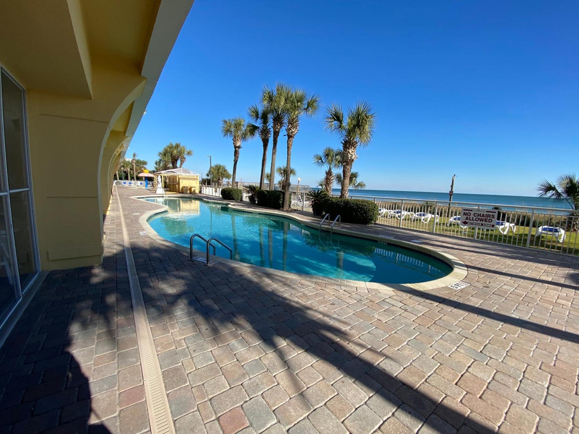 Camelot By The Sea Ocean Front Condo Myrtle Beach Exterior photo